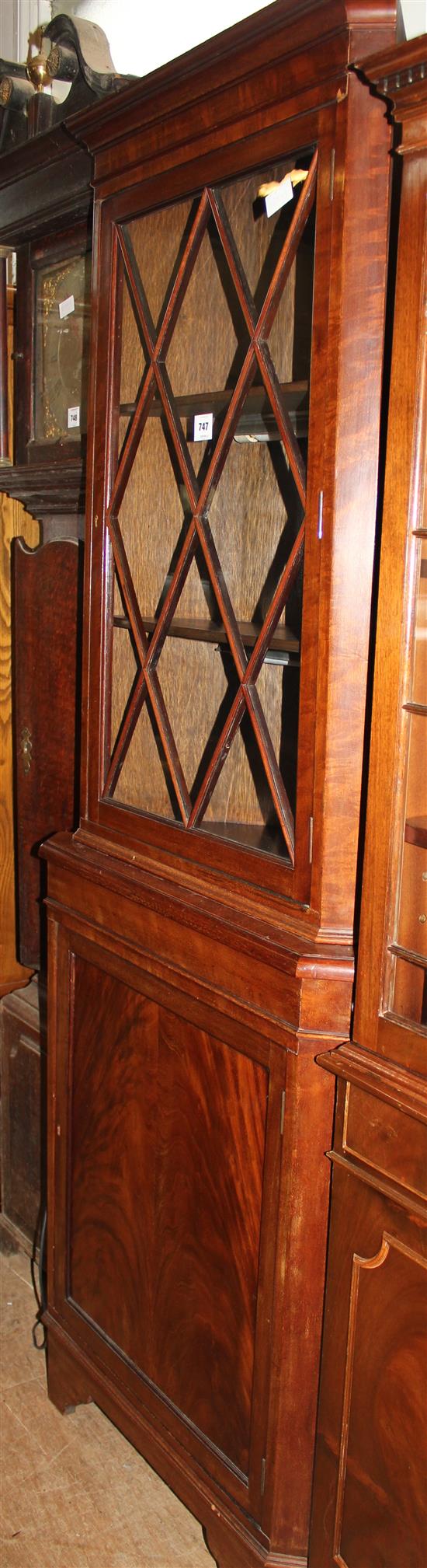 Standing mahogany corner cabinet